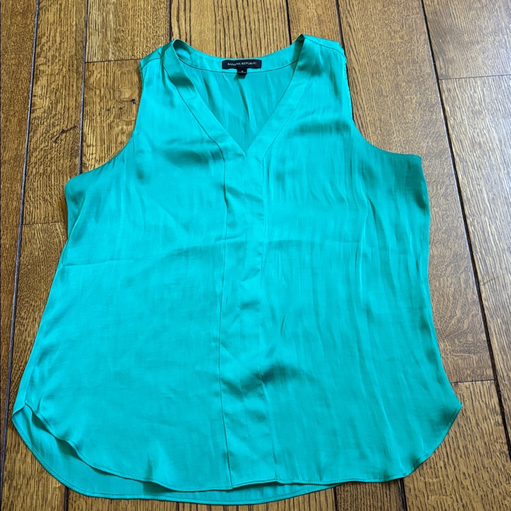 Banana Republic Emerald Silk Tank Camisole Blouse